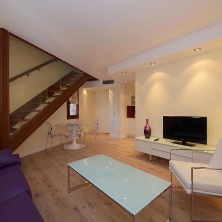 Apartamentos El Palacete De Аинса-Собрарбе Экстерьер фото